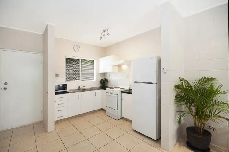 Third view of Homely unit listing, 6/17 Crauford Street, West End QLD 4810
