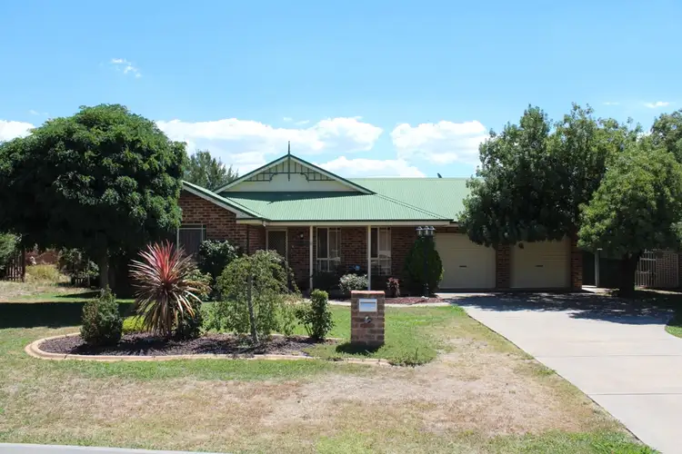11 Lavis Place, Raglan NSW 2795