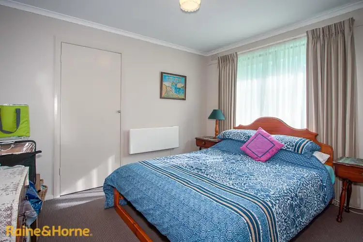 Seventh view of Homely house listing, 34 Gilchrist Crescent, Sunbury VIC 3429