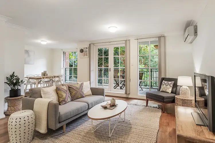 8/24 Ridge Street, North Sydney NSW 2060