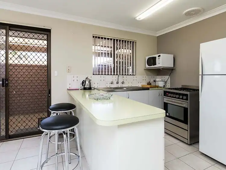 Fourth view of Homely villa listing, 6/8 Moore Street, Dianella WA 6059