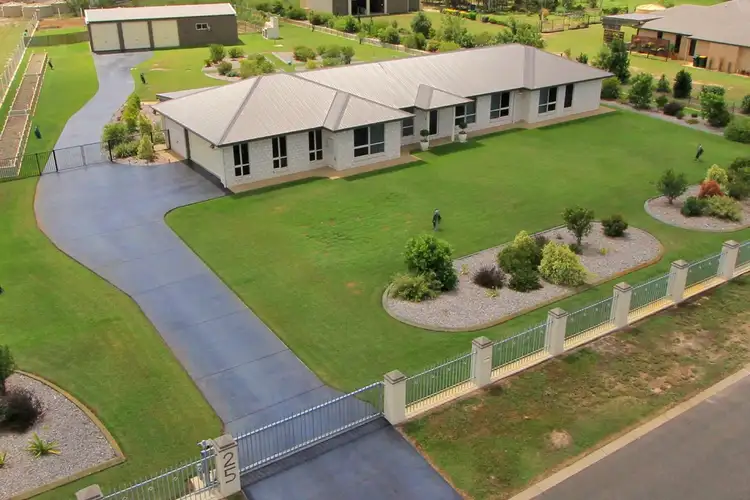 25 Palmerston Dr, Branyan QLD 4670