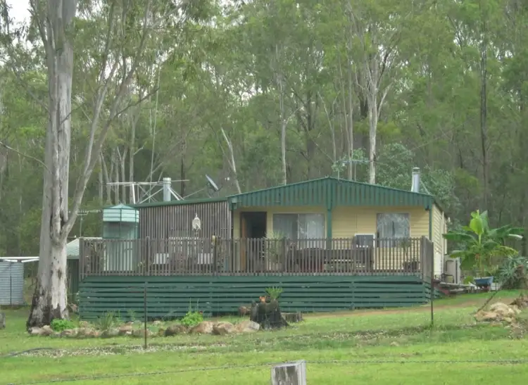 22 McClymont, Wattle Camp QLD 4615