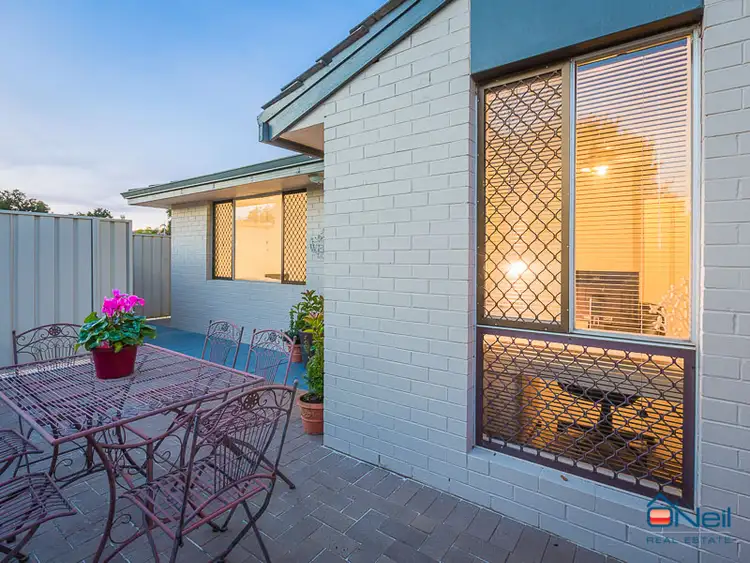 Sixth view of Homely house listing, 2 Bluegum Close, Armadale WA 6112