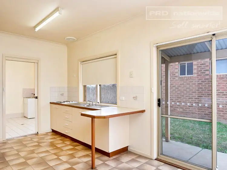 Fifth view of Homely house listing, 17 Jeeba Place, Glenfield Park NSW 2650