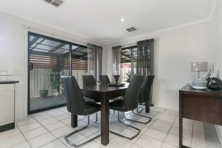 Fifth view of Homely house listing, 2 Glenshael Court, Strathfieldsaye VIC 3551