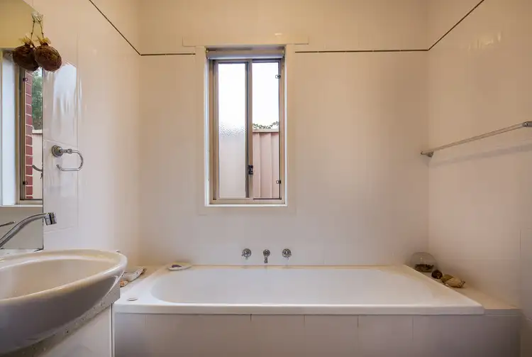 Sixth view of Homely unit listing, 20 Steinfeld Street, Golden Point VIC 3350