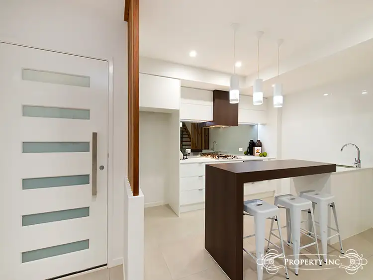 Fourth view of Homely townhouse listing, 2/122 Waverley Street, Annerley QLD 4103