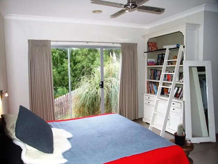 Seventh view of Homely house listing, 8 McGregor Court, Bacchus Marsh VIC 3340