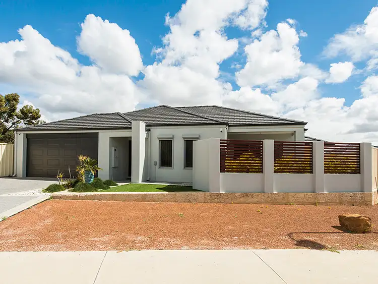 294 Adelaide Street, High Wycombe WA 6057