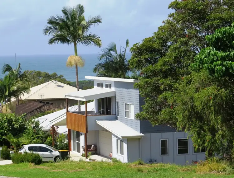 45 Yalla Kool Drive, Ocean Shores NSW 2483