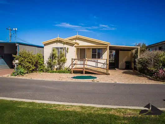 8/463 Marine Terrace
