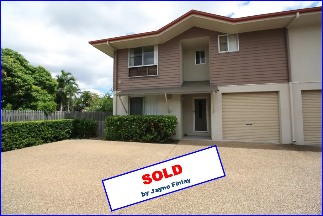 Main view of Homely unit listing, 2/37 Latchford Street, Pimlico QLD 4812