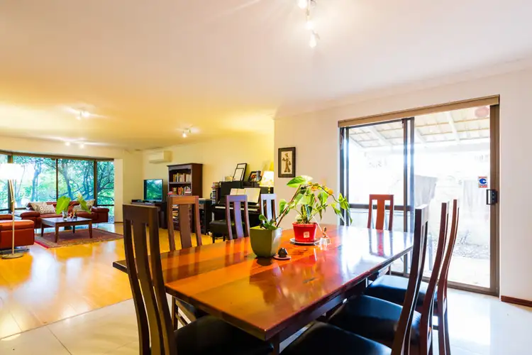 Sixth view of Homely house listing, 2 Fairview Gardens, Waterford WA 6152