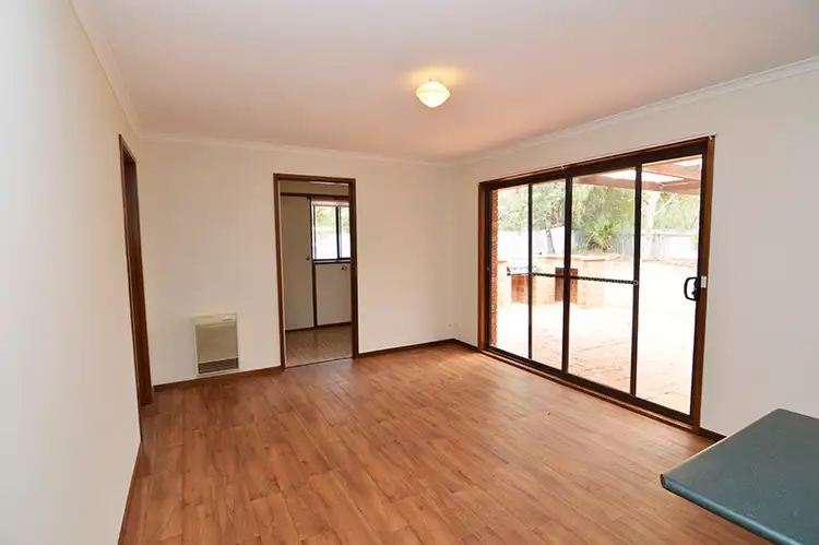 Sixth view of Homely house listing, 4 Tanduanat Court, Mildura VIC 3500