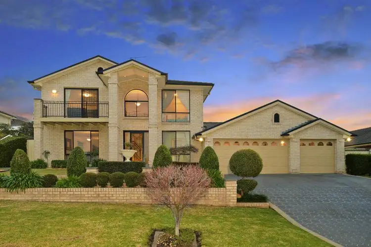 6 Chain-O-Ponds Circuit, Mount Annan NSW 2567