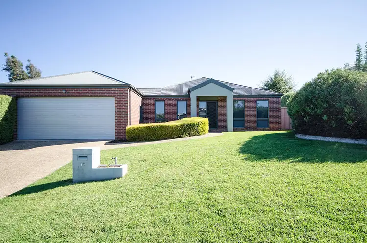 Main view of Homely house listing, 13 Swift Court, Wodonga VIC 3690