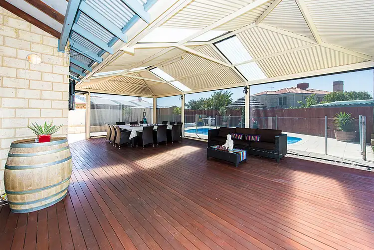 22 Gatineau Grove, Bibra Lake WA 6163
