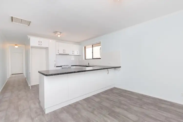 Fourth view of Homely house listing, 728 Woomera Avenue, Red Cliffs VIC 3496