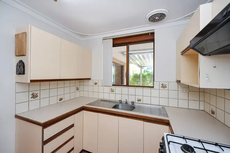 Fifth view of Homely house listing, 6 Idaho Place, Craigie WA 6025