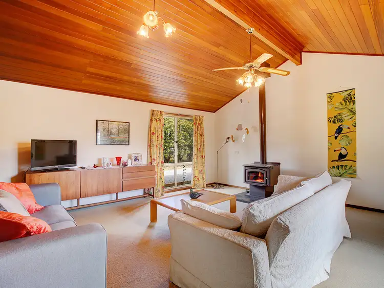 Fourth view of Homely house listing, 18 Farnborough Drive, Moss Vale NSW 2577
