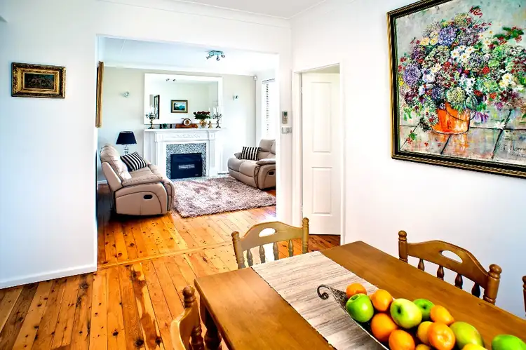 Fifth view of Homely house listing, 7 Hastings Avenue, Chifley NSW 2036