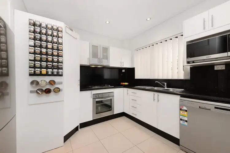 Second view of Homely townhouse listing, 3/31 New Orleans Crescent, Maroubra NSW 2035