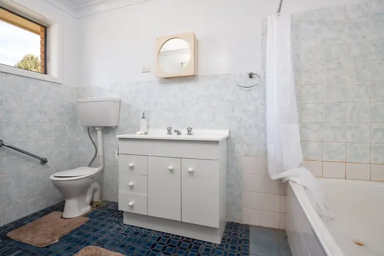 Fifth view of Homely unit listing, 3/22 Inglis Street, Lake Albert NSW 2650