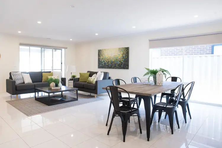 Fourth view of Homely house listing, 5 Isabel Street, Pakenham VIC 3810