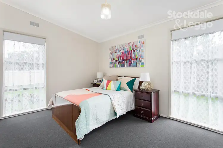 Sixth view of Homely house listing, 2 Tempy Court, Dallas VIC 3047