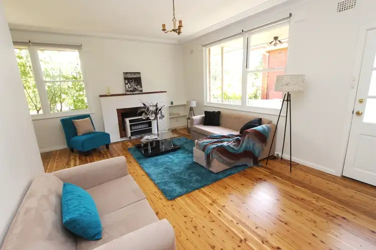 275 Piper Street, Bathurst NSW 2795