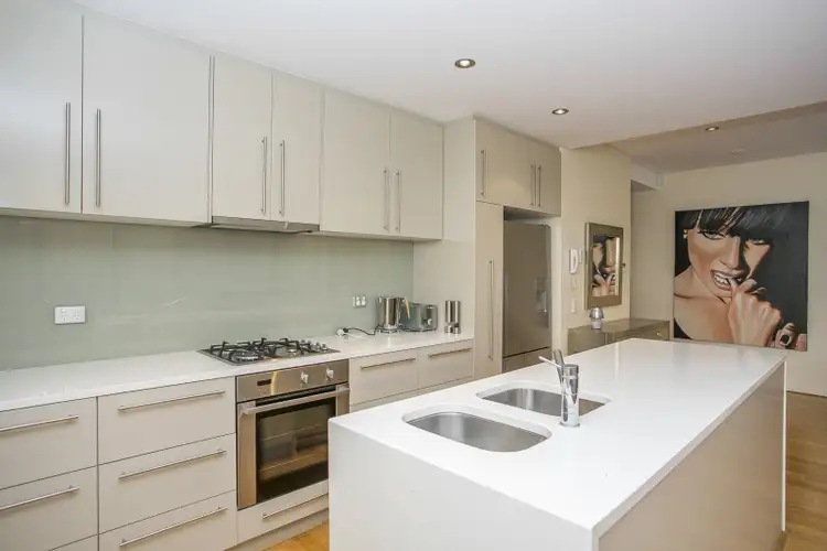 Sixth view of Homely apartment listing, 15/337 Lord, Highgate WA 6003
