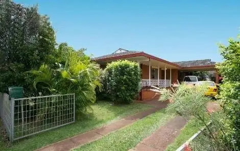 Main view of Homely house listing, 32 Dunns Terrace, Scarborough QLD 4020