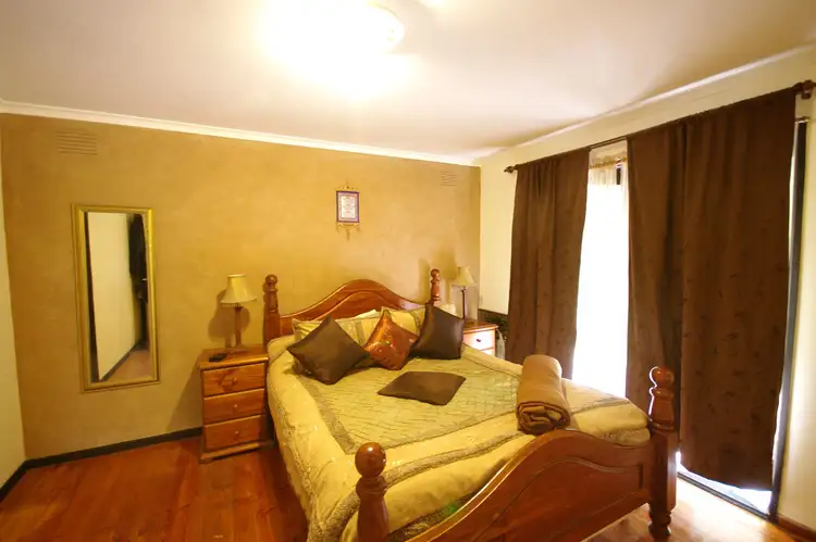 Fifth view of Homely house listing, 6 Fulham Court, Endeavour Hills VIC 3802