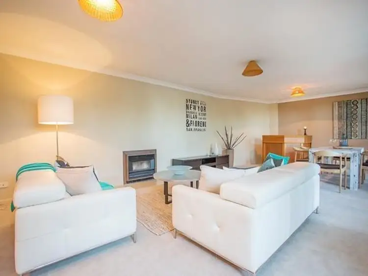 23 Military Rd, Tennyson SA 5022
