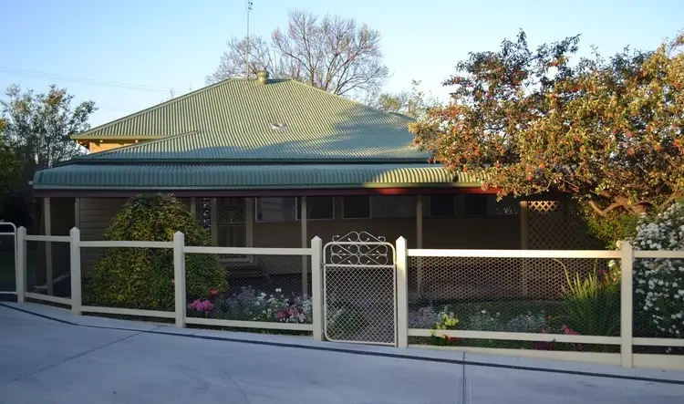 42 Warialda Road, Inverell NSW 2360