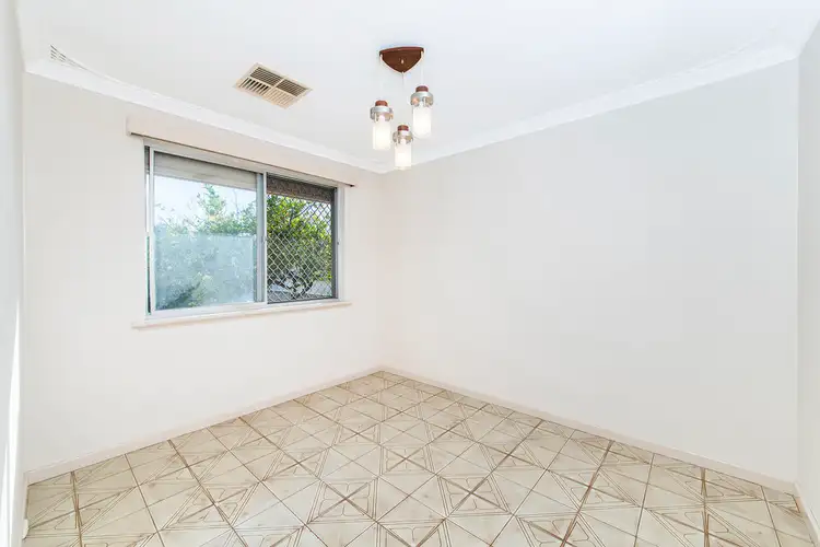 Sixth view of Homely house listing, 9 Badham Close, Beaconsfield WA 6162