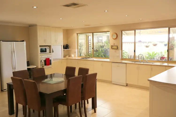 48 Jubilee Drive, Waikiki WA 6169