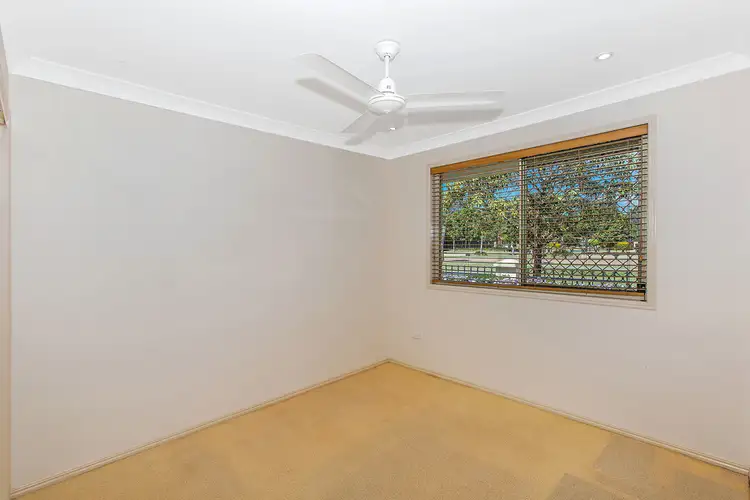 Sixth view of Homely semi-detached listing, 2 / 10 Yarra Cl, Banora Point NSW 2486