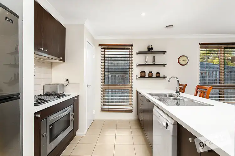 Fifth view of Homely house listing, 19 Mikasa Place, Pakenham VIC 3810