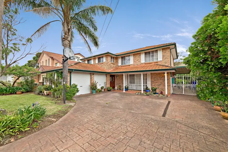 29 Kareela Crescent, Greenacre NSW 2190