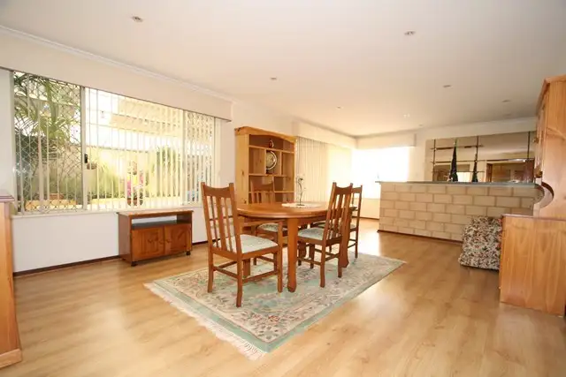 Sixth view of Homely house listing, 4 Canterbury Mews, Port Kennedy WA 6172