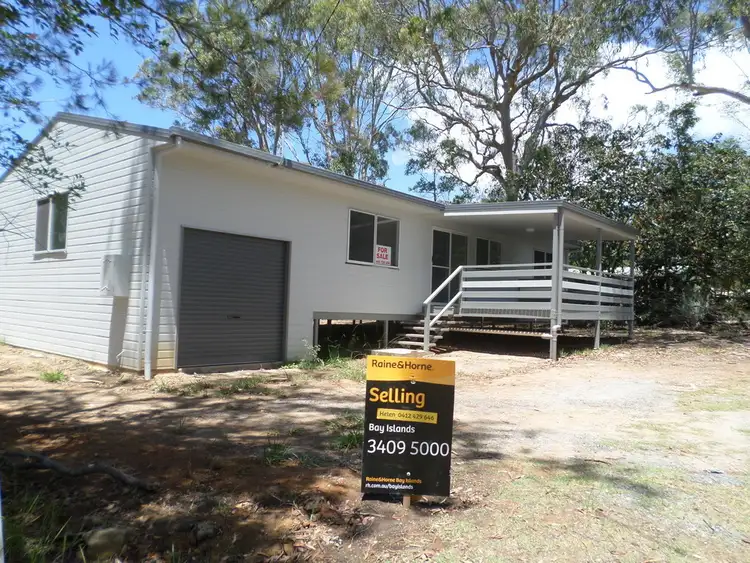 52 COOEE CRESCENT, Macleay Island QLD 4184