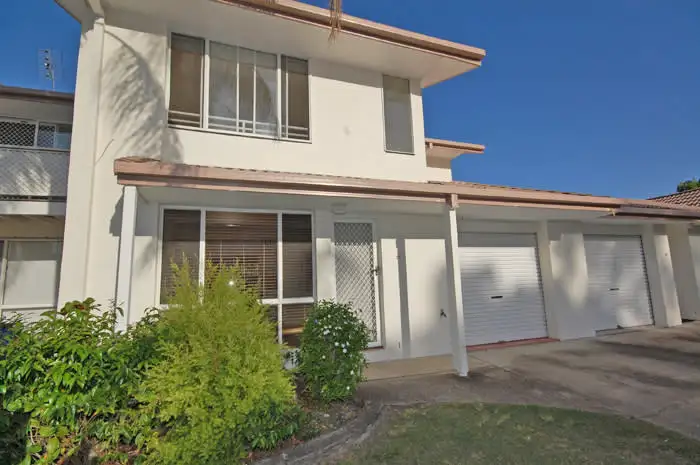 Fourth view of Homely townhouse listing, 27/2 St Kevins Ave, Benowa QLD 4217