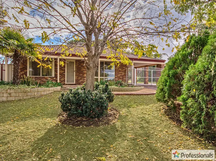 Second view of Homely house listing, 30 Shaw Mews, Leda WA 6170