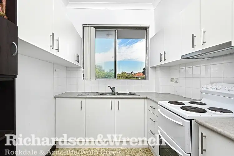 Fourth view of Homely apartment listing, 8/4 Hayburn Avenue, Rockdale NSW 2216