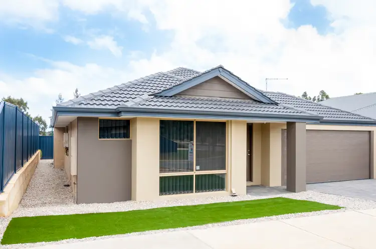 32 Araucaria Boulevard, Byford WA 6122