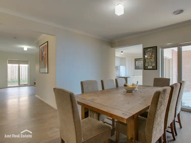 Fourth view of Homely house listing, 5 Bridge Walk, Narre Warren North VIC 3804