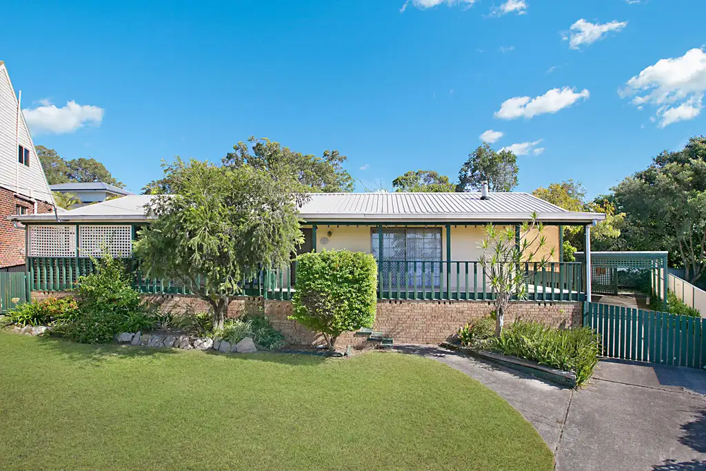 Main view of Homely house listing, 4 Azalea Close, Lake Munmorah NSW 2259