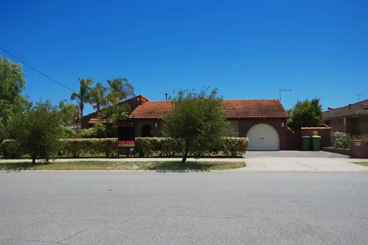 Second view of Homely house listing, 31 Park Drive, Cooloongup WA 6168